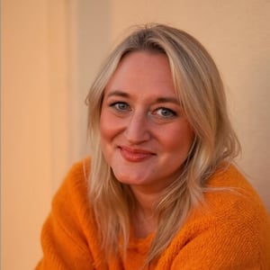 Primary Photo for {0} {1}