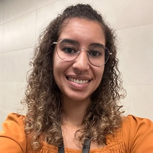 Primary Photo for Larissa de Oliveira Kelly