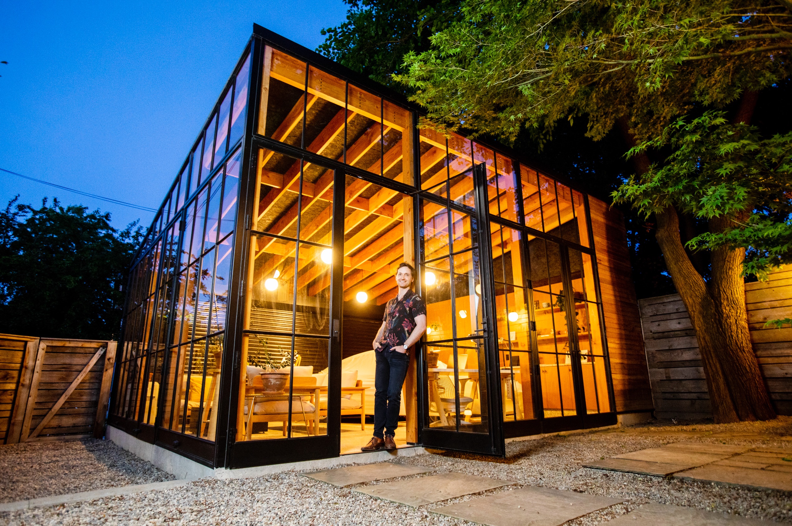 Background Photo for Craig Follett