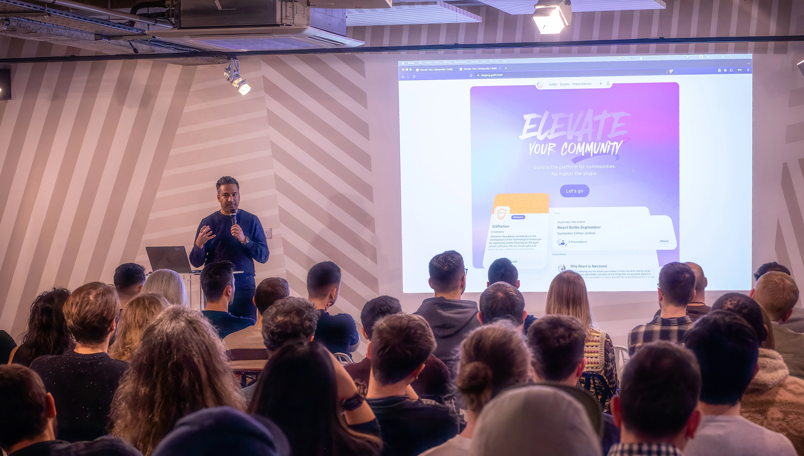 Background Photo for Taz Singh