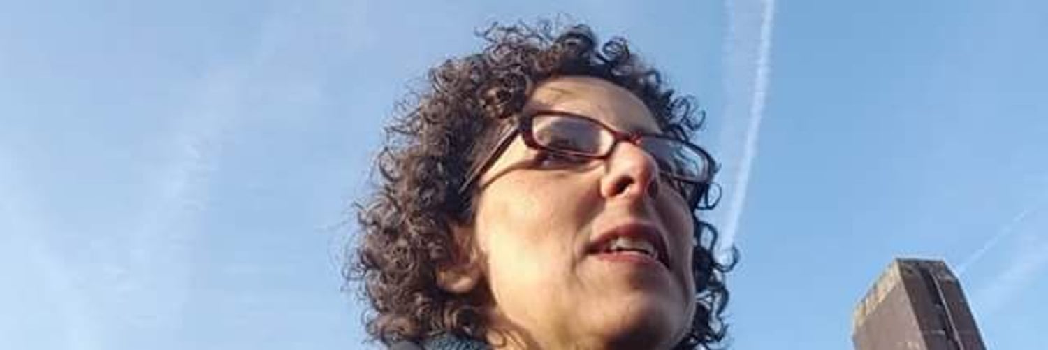 Background Photo for Noushin Kananian