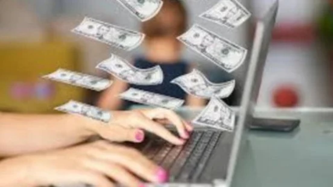 Cover Photo for AI-Powered Profits: How Everyday People Use ChatGPT to Earn Passive Income